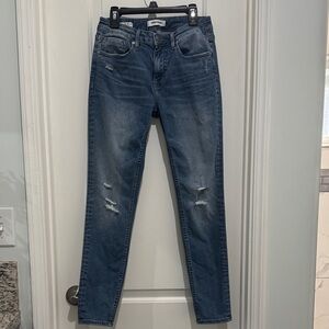 Vigoss Women's Medium Blue Distressed Skinny Jeans